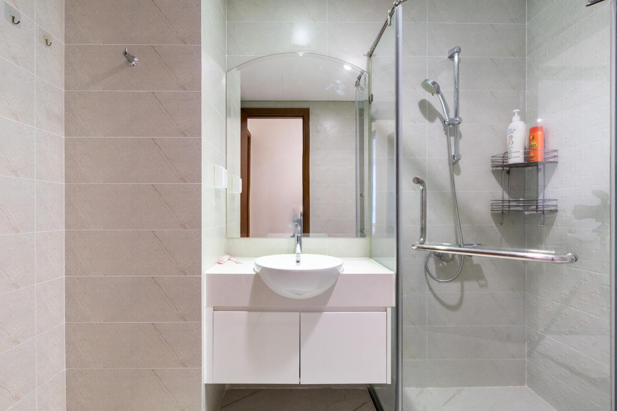 Vinhomes Central Park - Serviced Apartments Rental Ltd Ho Chi Minh City Bagian luar foto